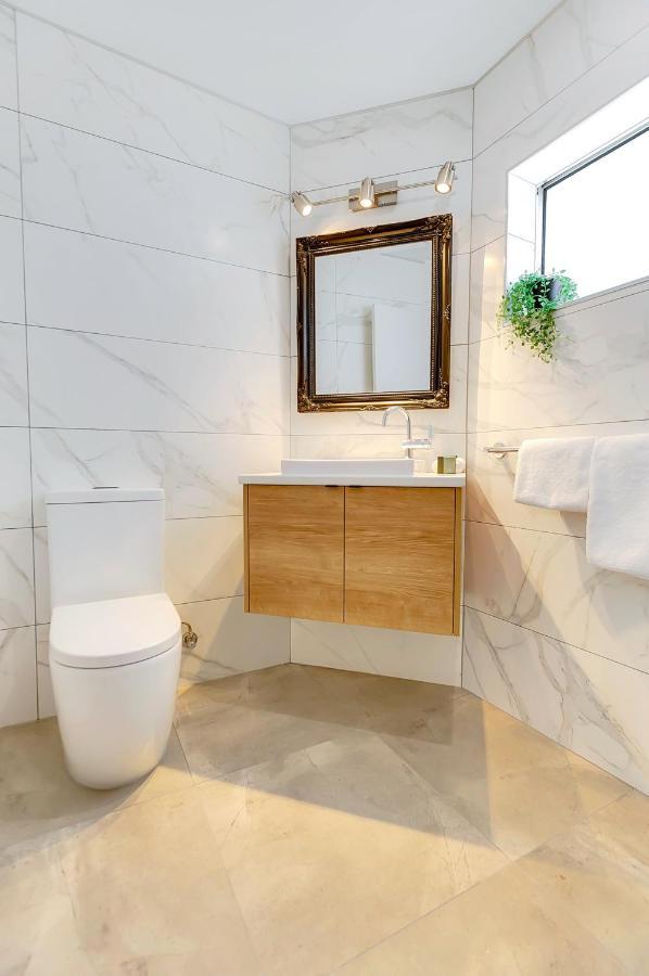 Hotel Лонсестън Екстериор снимка